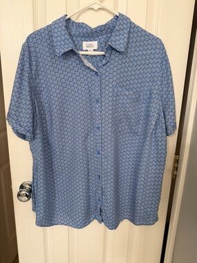 croft & barrow Blue Button-Down Short-Sleeve Shirt with White Micro Pattern